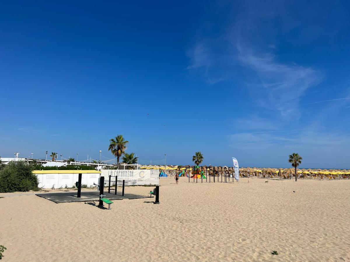 "Casa Incantevole" Fronte Mare Pescara - Appartamento Via Buozzi Extérieur photo