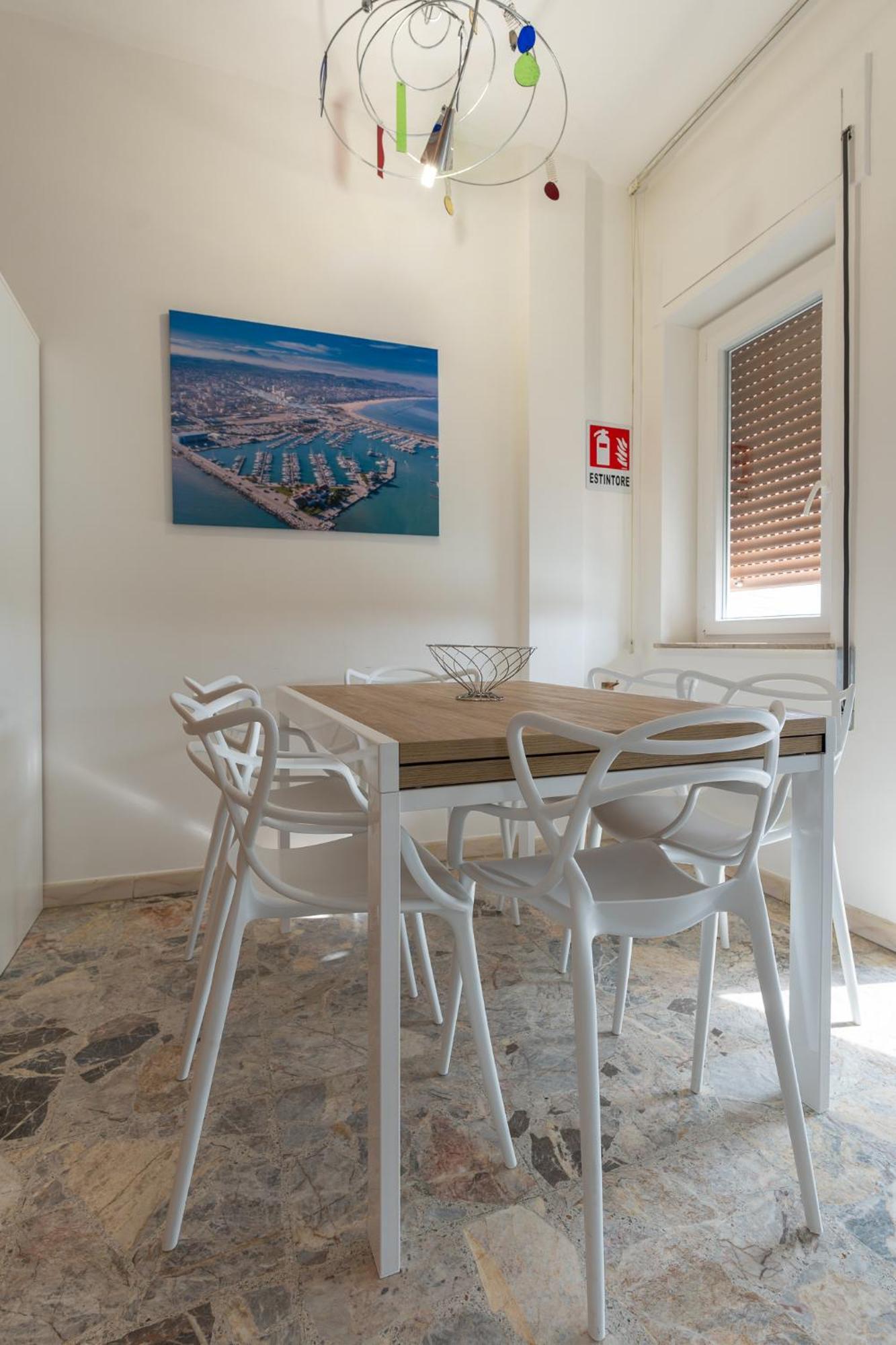 "Casa Incantevole" Fronte Mare Pescara - Appartamento Via Buozzi Extérieur photo